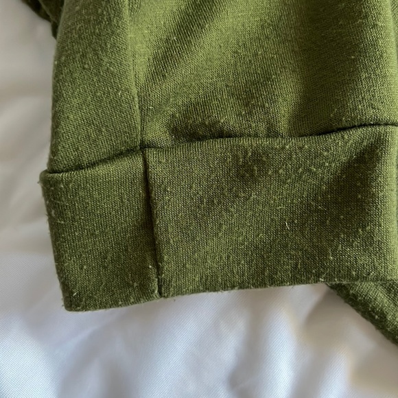 Cropped Long sleeve Cactus detail (drawstring bottom) - Picture 4 of 4